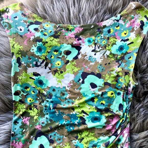 Top - Picture 6 of 6